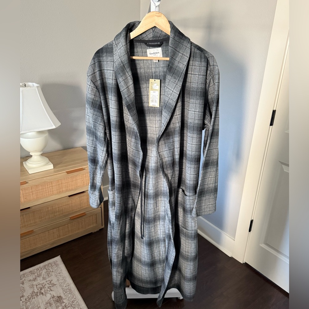 NEW Goodfellow & Co Gray Plaid Robe‎ Size S/M